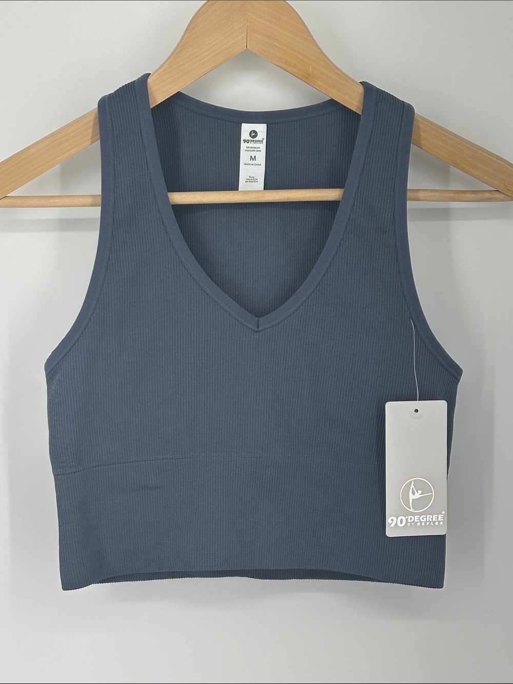 90 Degree By Reflex Ribbed V-Neck Crop Tank Top - Grisaille, Size Medium